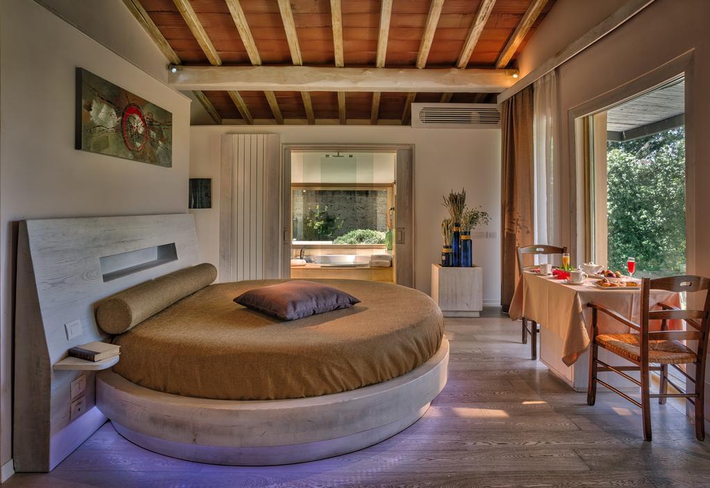 Agriturismo Valle Del Marta 塔尔奎尼亚 外观 照片